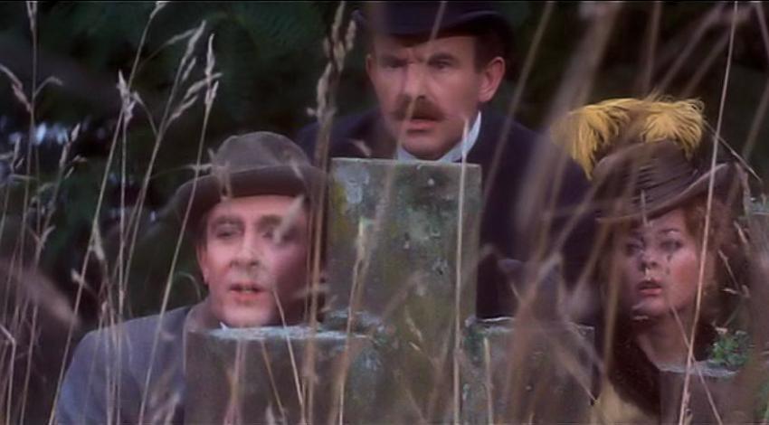Colin Blakely, Geneviève Page, Robert Stephens | "The Private Life of Sherlock Holmes" (1970)