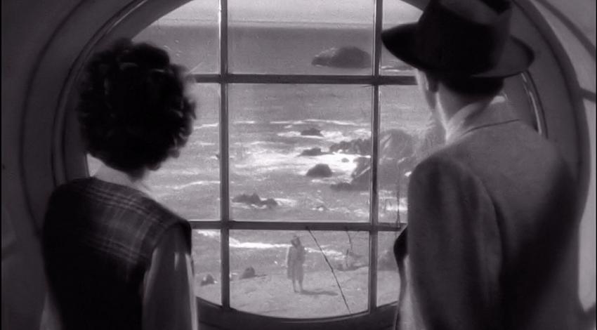 Ray Milland, Gail Russell, Ruth Hussey | "The Uninvited" (1944)