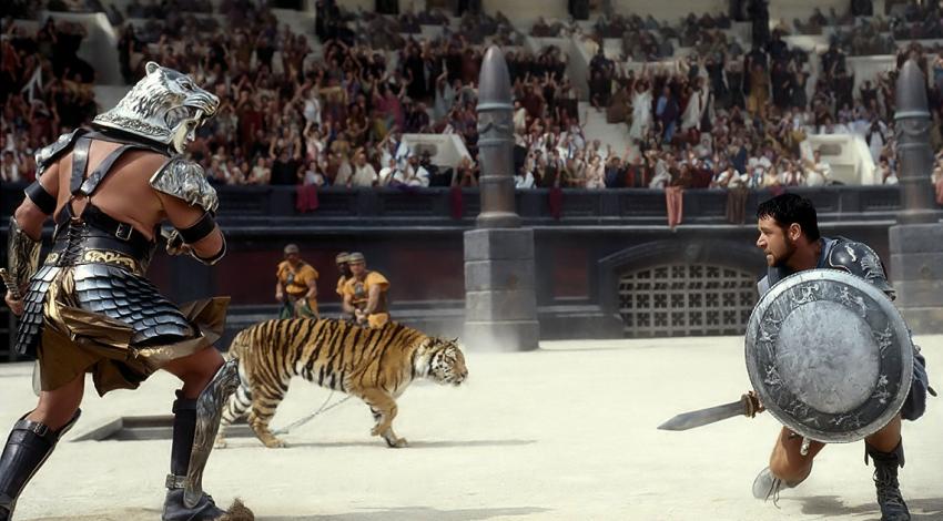Russell Crowe, Ralf Moeller | "Gladiator" (2000) *
