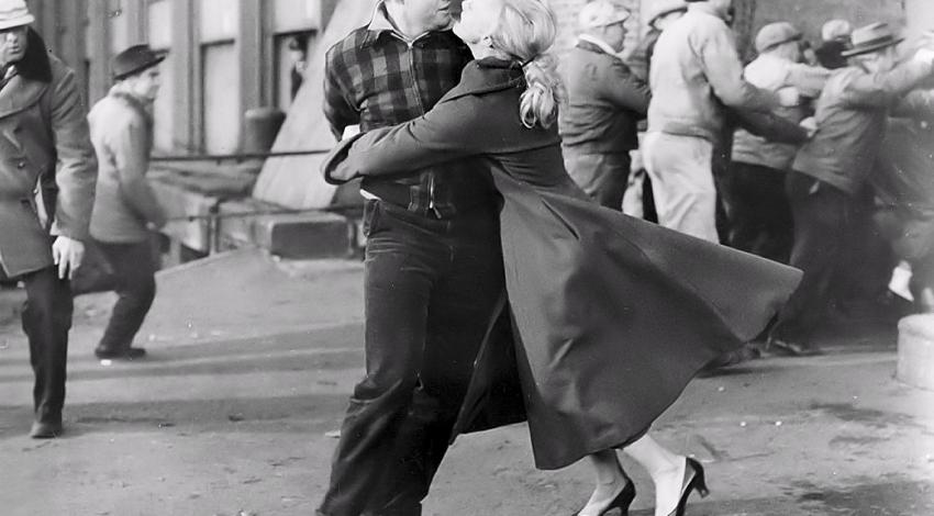 Marlon Brando, Eva Marie Saint | "On the Waterfront" (1954) *