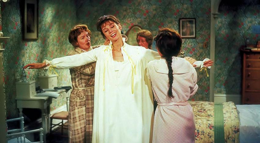 Audrey Hepburn, Lois Battle, Dinah Anne Rogers, Mona Washbourne | "My Fair Lady" (1964) *