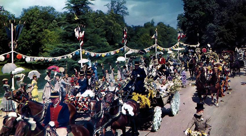 Louis Jourdan, Leslie Caron, Maurice Chevalier | "Gigi" (1958) *